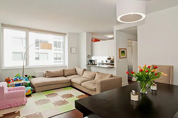 Rented by The Royse Group | media 19