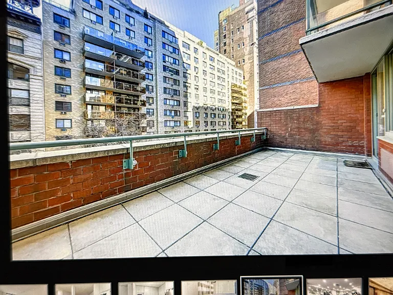 22 W 15th St #3G — Photo 4