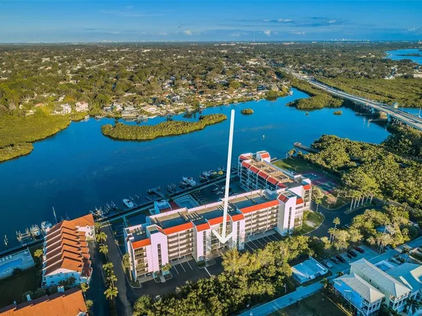 19111 Vista Bay Dr APT 304, Indian Shores, FL 33785