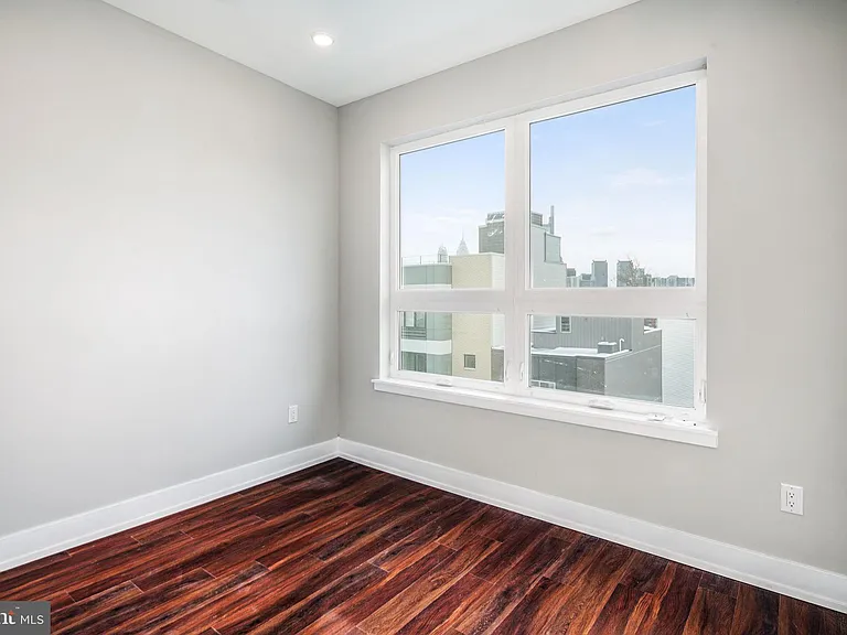 1527 Ridge Ave #1b 1b — Photo 22