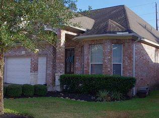 10351 Solitaire Cir, Houston, TX 77070