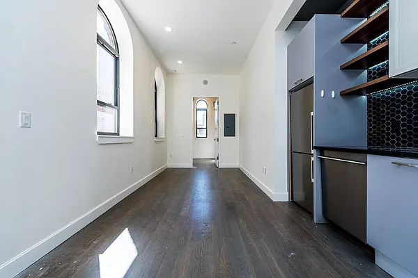 Rented by Nooklyn NYC LLC | media 5