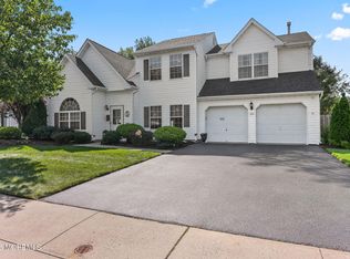 111 Nutmeg Rd, Aberdeen, NJ 07747