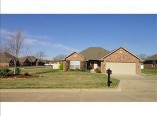 1506 Cedar Bend Ct, Shawnee, OK 74804