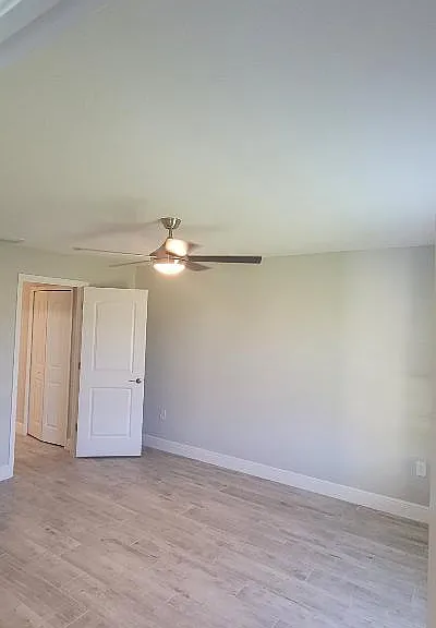 4522 NW 34th St — Photo 11