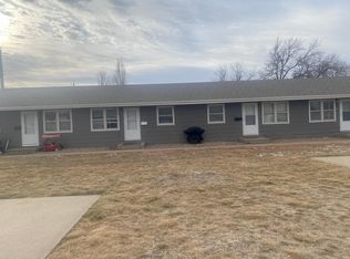 328 S Downing St #A, Fremont, NE 68025