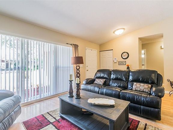 5th image of 5208 Windlaff Ave