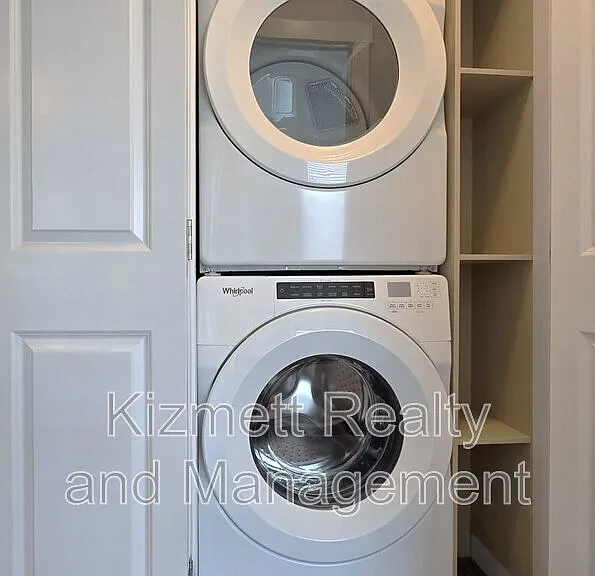 735 Allard Blvd SW #22 — Photo 27