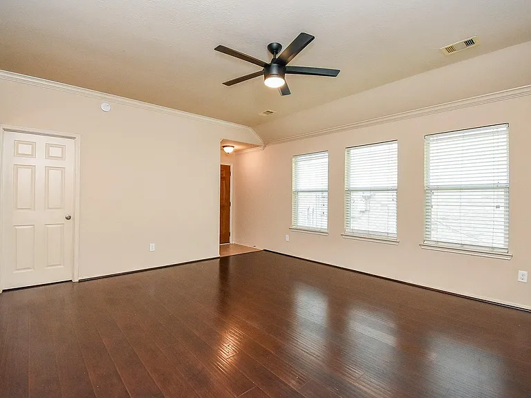 20615 Maple Rain Ct — Photo 5
