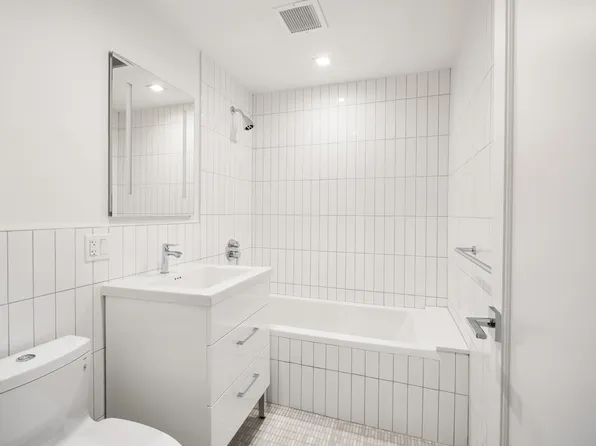 201 West 16th Street image 5 of 7