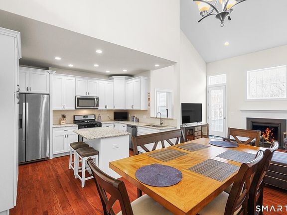 4th image of 24 Highridge Road #24