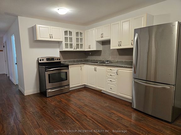 2nd image of 211 Cliff Rd