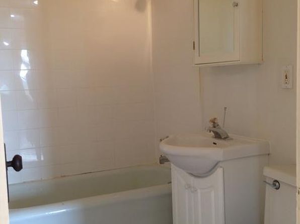 536 North Ave APT 6
