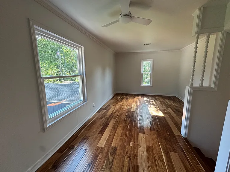 1119 W Eufaula St — Photo 6