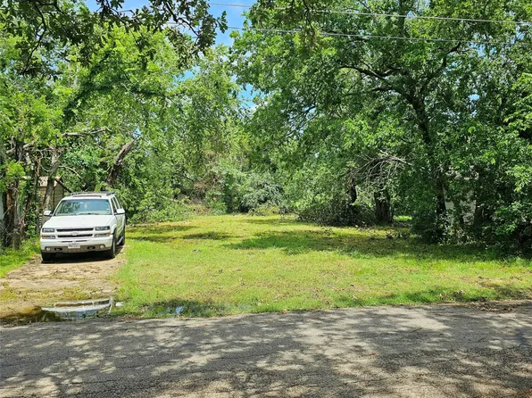 512 Frazier St, Terrell, TX 75160