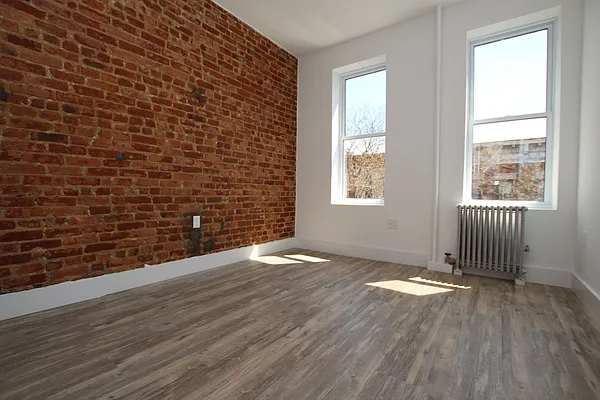 Rented by Nooklyn NYC LLC | media 3