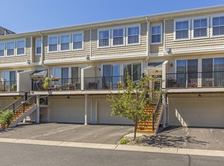 4725 Victor Path UNIT 5, Hugo, MN 55038