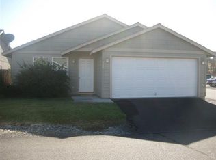 557 SW Sugar Pine Way, Madras, OR 97741