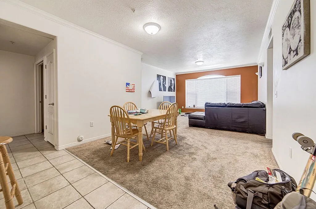 4 bed, $625 — Photo 2
