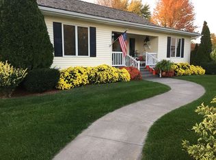 4604 Tara Pl, Grand Island, NE 68801