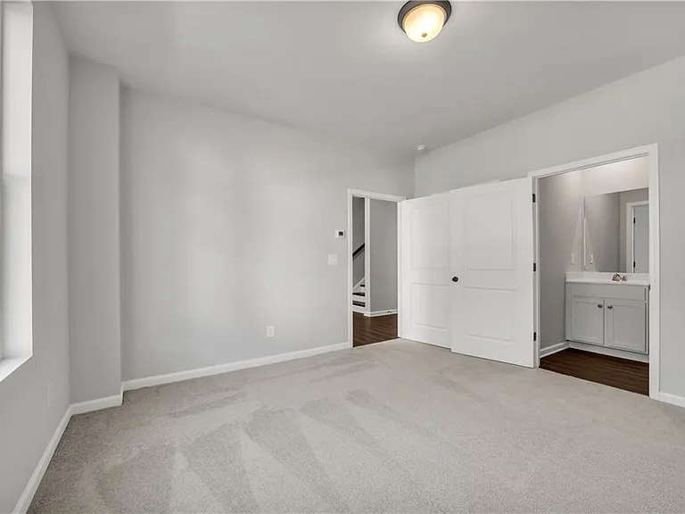 2440 Whistler Way — Photo 5