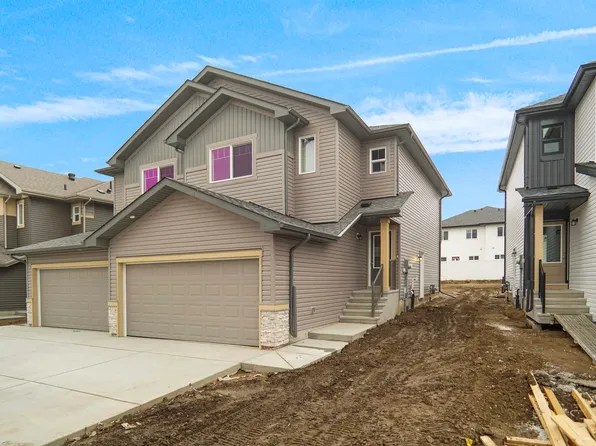 21 Emmett Way, Spruce Grove, AB T7X 3C7