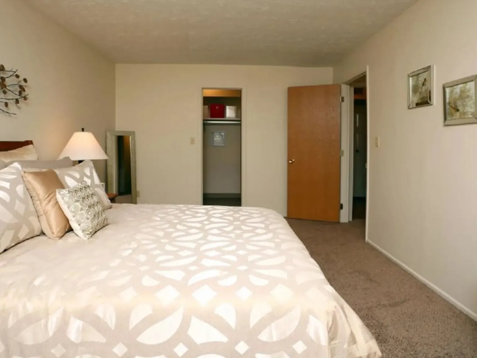 Millcreek Village apartments — Photo 4