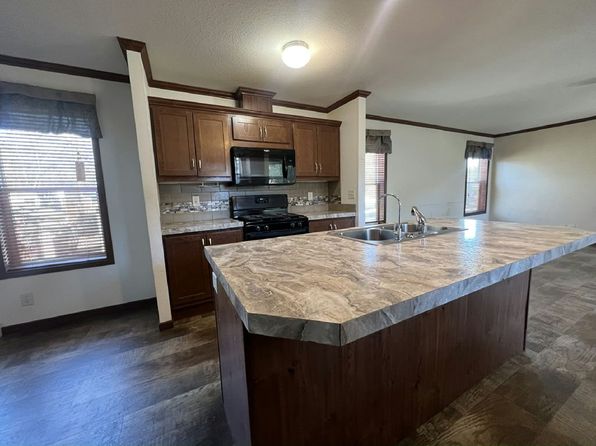 211 Canal #187, Rockford, MN 55373