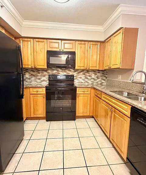 15155 Michelangelo Blvd #207 — Photo 6