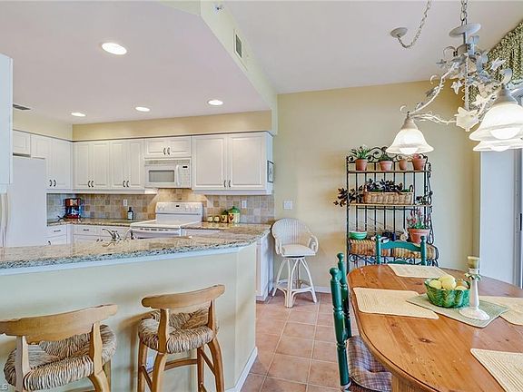 4th image of 7834 Gardner Dr Unit 102