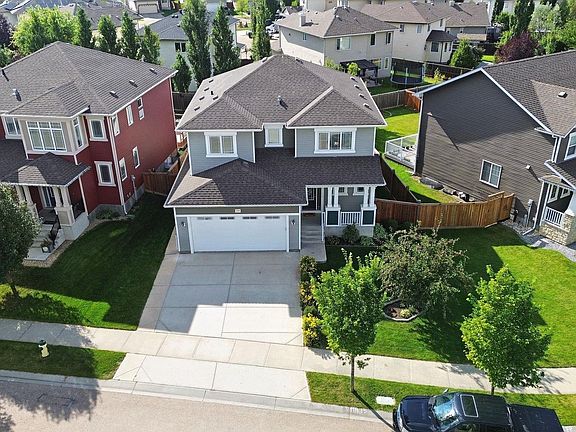 5th image of 129 Rideau Cres