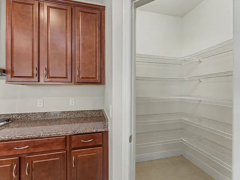 12969 Burns Dr — Photo 11
