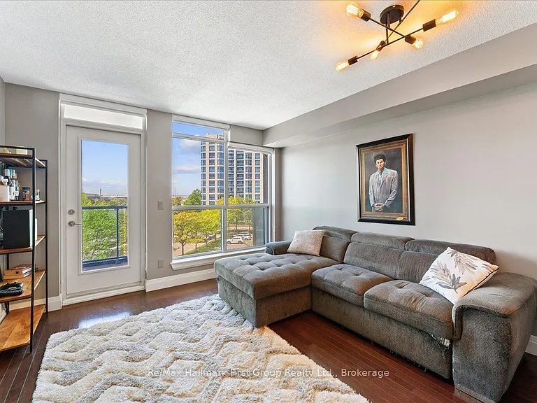 340 Watson St W #416 — Photo 9