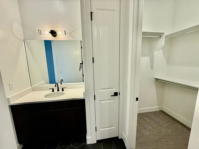 3714 S McKenzie Ln — Photo 13