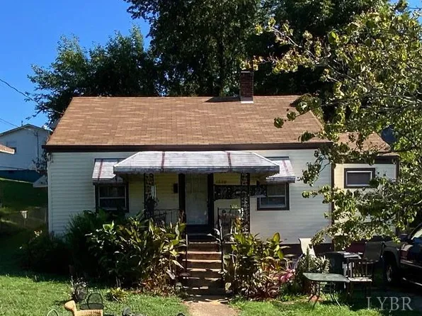 1610 Monsview Pl, Lynchburg, VA 24504