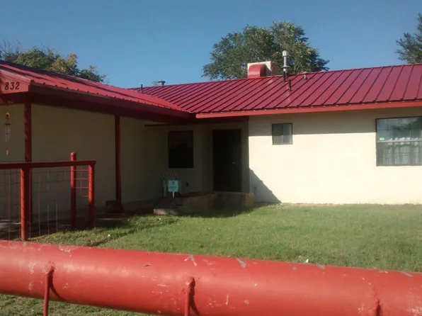832 Cannon Rd, Belen, NM 87002