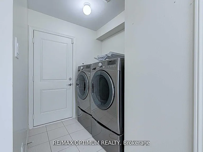 11 Autumnwood Ave #6 — Photo 20