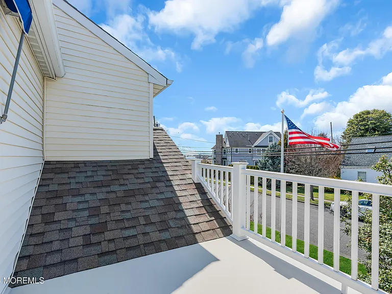 124 Neptune Pl — Photo 38