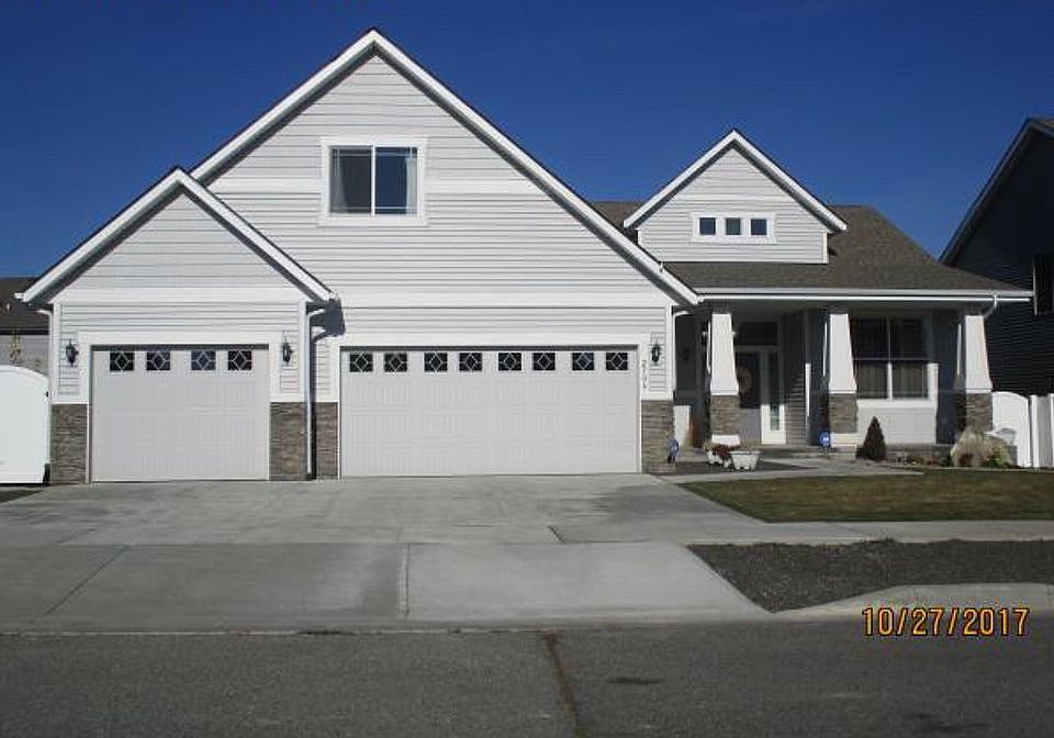 1st image of 2706 W Parkway Ave
