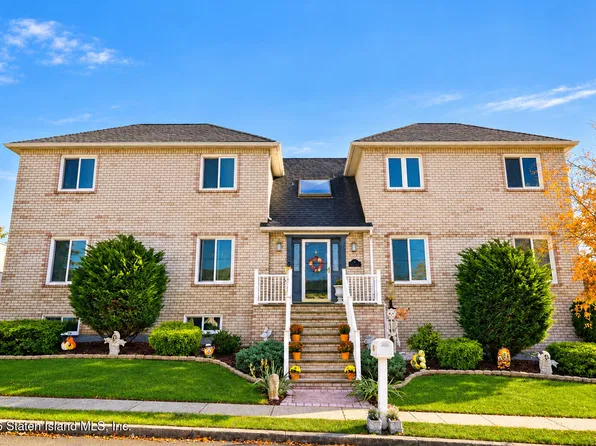 90 Weaver St, Staten Island, NY 10312