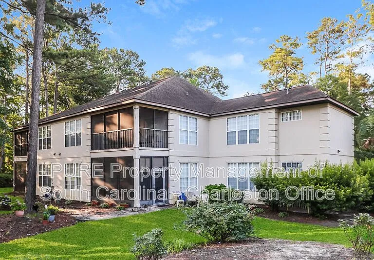 208 Pipers Ln #208 — Photo 20