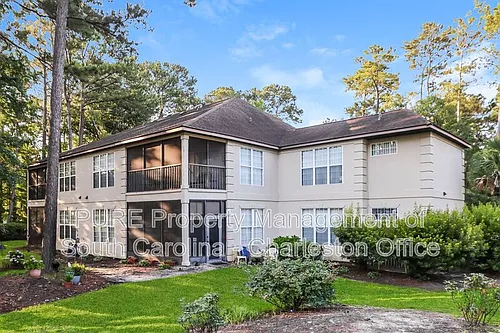 208 Pipers Ln #208 Photo 1