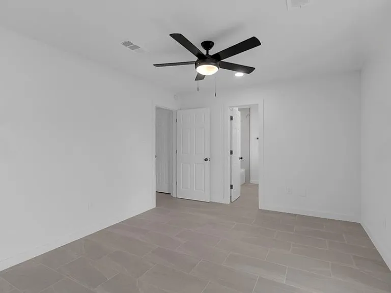 10938 Fleming Dr — Photo 21