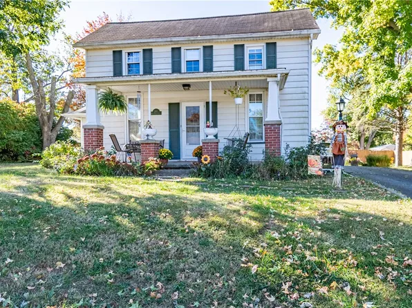 269 W Frick St, Macon, IL 62544