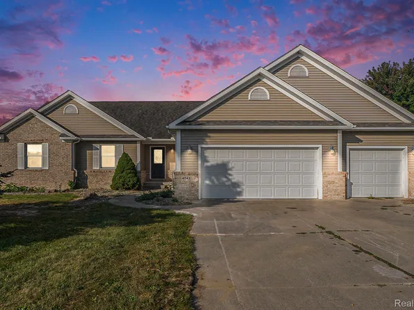 4043 Spring Hue Ln, Davison, MI 48423