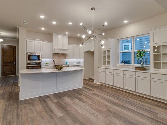 5th image of 8753 Montreal Mews Dr
