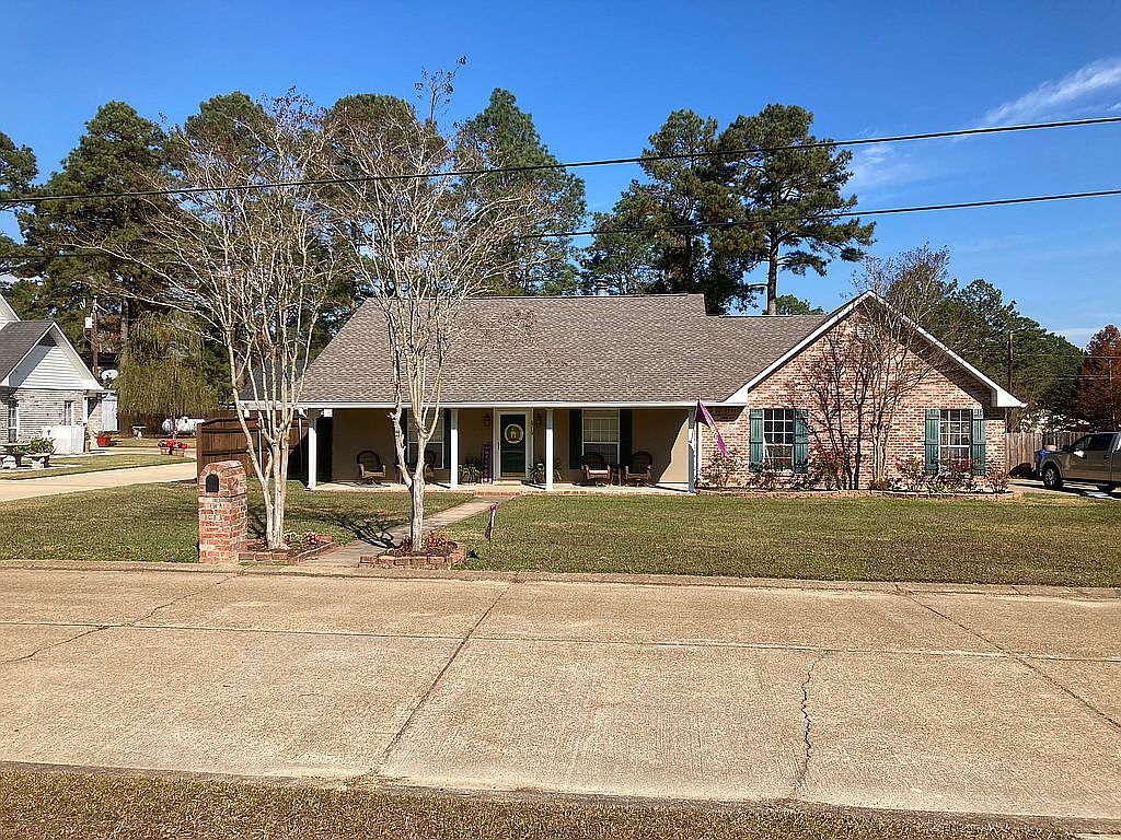 4719 Whispering Pines Loop, Pineville, LA 71360 Zillow