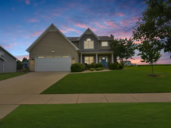 641 Celebration Dr, Normal, IL 61761