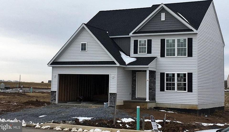 1st image of 108 James Dr