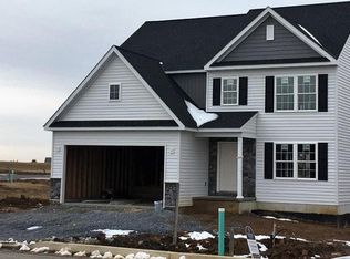 108 James Dr, New Holland, PA 17557